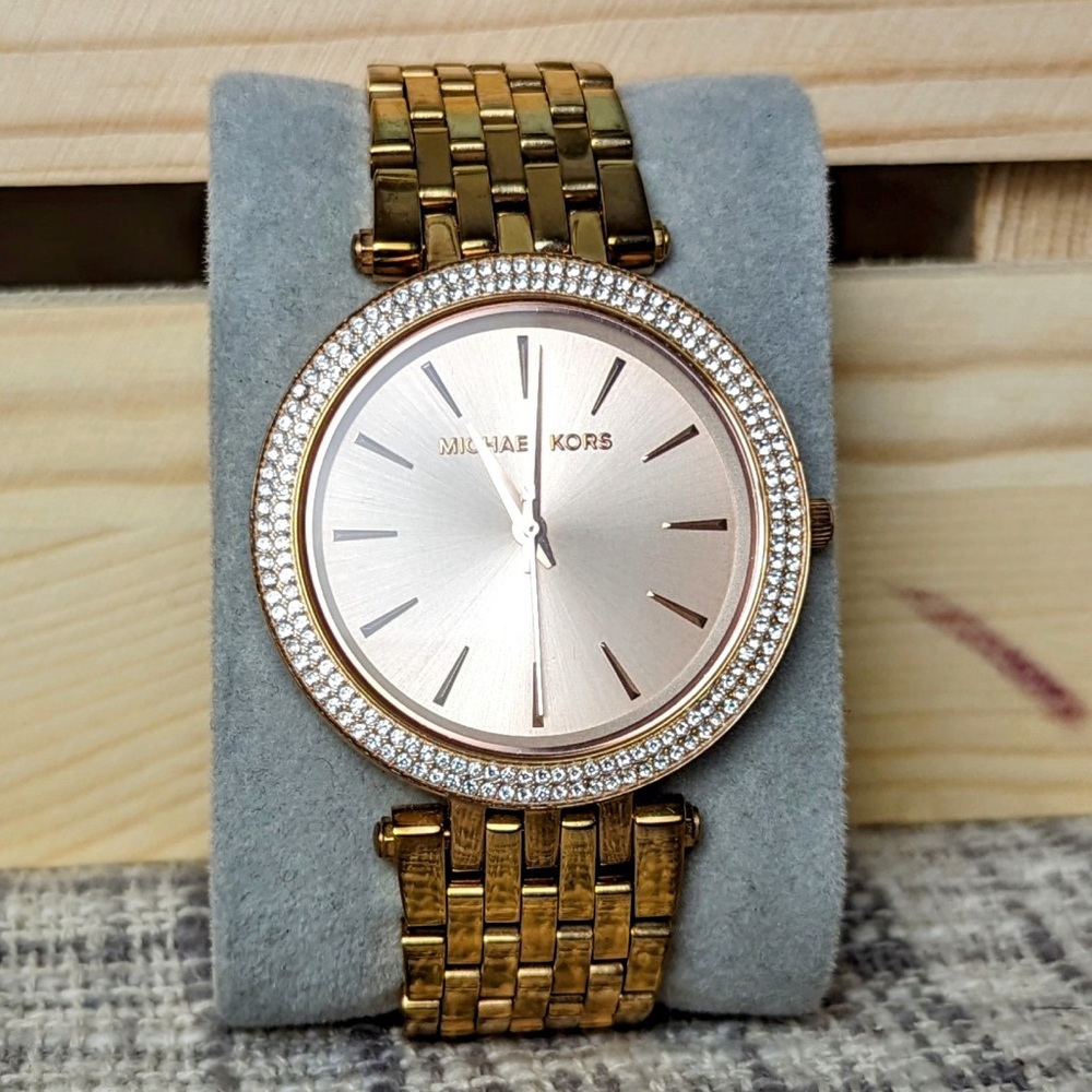 MK watch